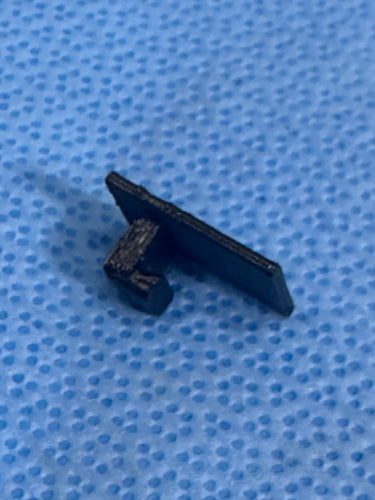 Black Clip for the Tubeset Adapter (only clip seen here) - Northbay-Medical