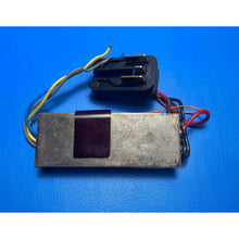 Load image into Gallery viewer, 7208 sys 7 circuit box with batt connector - Northbay-Medical
