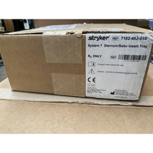 Load image into Gallery viewer, STRYKER 7102-453-010 SYSTEM 7 STERNUM CD4 SABO INSERT TRAY NEW - UsedStryker
