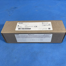 Load image into Gallery viewer, Stryker 8203-133 1/4&quot; (6.4mm) Locking Keyless Chuck- New in box!
